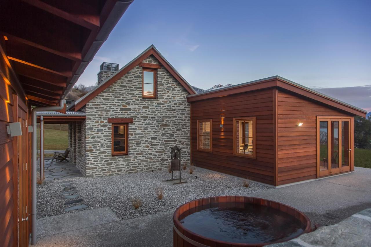 The Homestead On Wilding By Sotheby'S Luxury Rental Homes 애로우타운 외부 사진